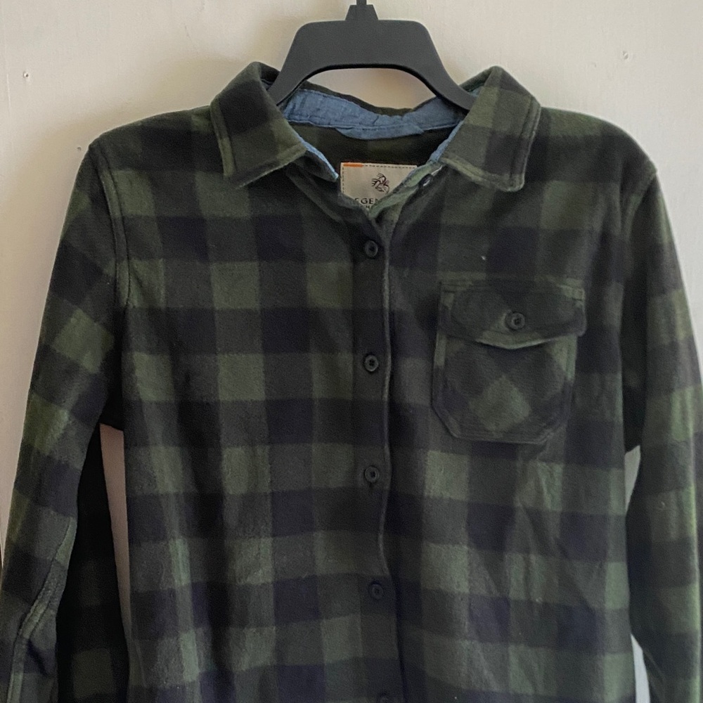 Legendary Whitetails Dark Green Plaid Flannel Button Down Shirt